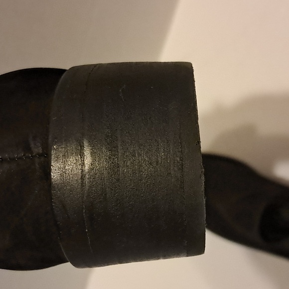 Eileen Fisher~Bayo Black Tumbled Nubuck Leather Booties in size 6.5 - Picture 6 of 8